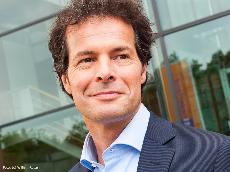 Roland Koopman inhuren als dagvoorzitter voor uw evenement of congres. Roland Koopman inhuren als dagvoorzitter voor uw evenement of congres.